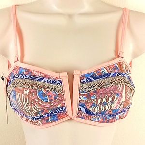 NEW MAAJI REVERSIBLE Bikini Top SMALL Swim Vacation Summer Multi-color Resort
